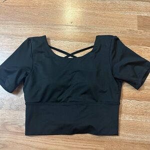 Source Unknown Black Crisscross Back Short Sleeve Crop Top